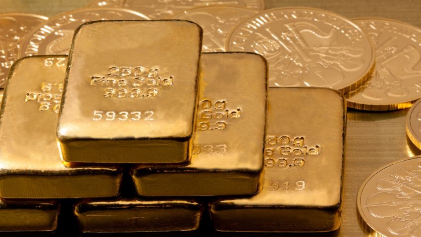 فيديو| بعد توقيع 10 عقود جديدة.. هل بلغت مصر «ذروة» التنقيب عن الذهب؟