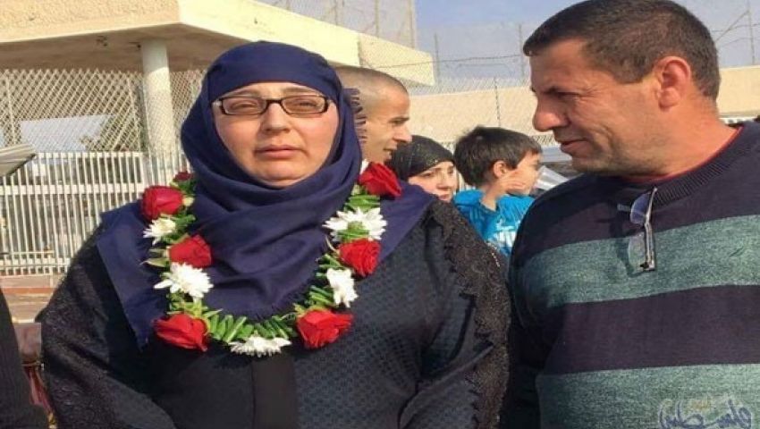 بالفيديو.. مظاهر استقبال «عميدة الأسيرات الفلسطينيات» بعد 15 عامًا في سجون الاحتلال