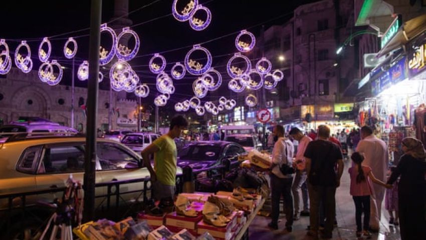 رغم قيود كورونا.. مخاوف من تفشي الفيروس خلال عيد الفطر