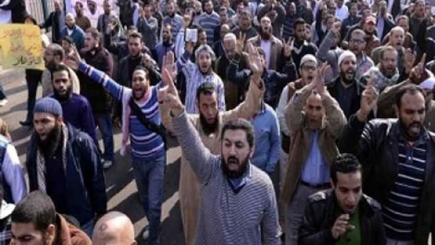 بدء توافد المتظاهرين على رابعة العدوية