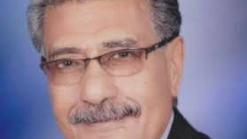 يحيى القزاز يدعو للتفاوض مع المجلس العسكري للخروج الآمن من الأزمة الراهنة