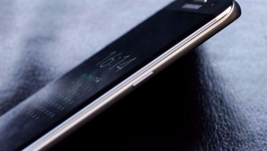 Samsung تطلق Galaxy S8 بذواكر متعددة وبطارية كبيرة