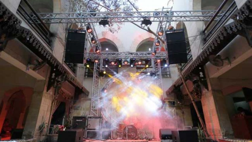 بمشاركة 12 فرقة.. «Tune Festival» كرنفال موسيقى بشارع المعز