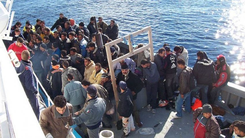 من مصر إلى بريطانيا.. 9 أشهر في طرق الموت بحثًا عن حياة