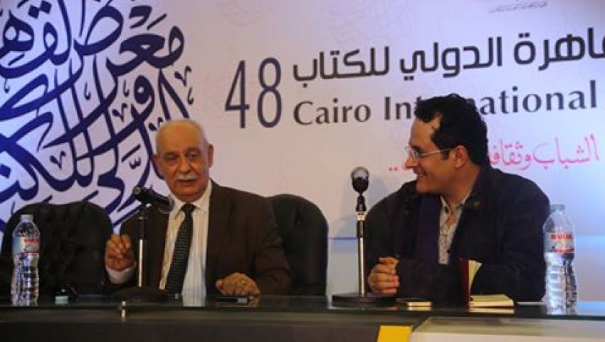 مفكر تونسي: نعيش حالة لا ثورة.. وعلينا استيعاب الجماعات الإسلامية