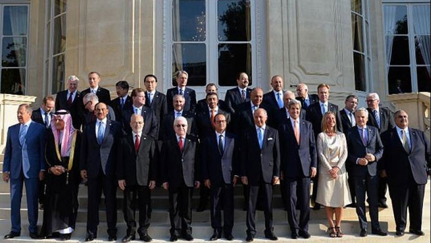 بالفيديو.. مؤتمر باريس يتعهد بدعم العراق عسكريا ضد داعش