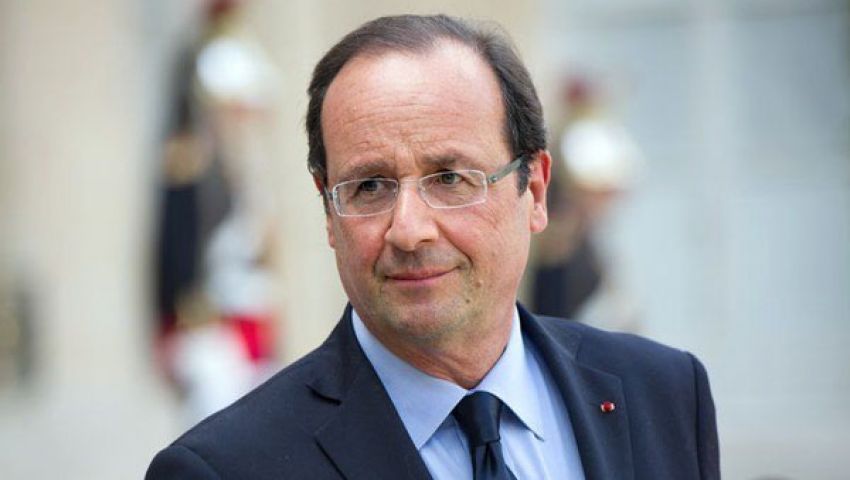 أولاند يطالب الحكومة المصرية بإجراء انتخابات عاجلة