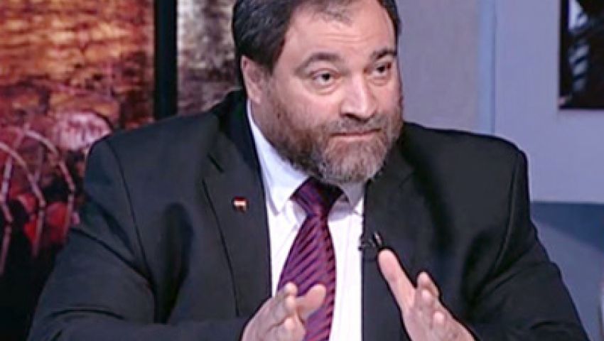 باسم خفاجي يتضامن مع معتز مطر ضد حكم حبسه
