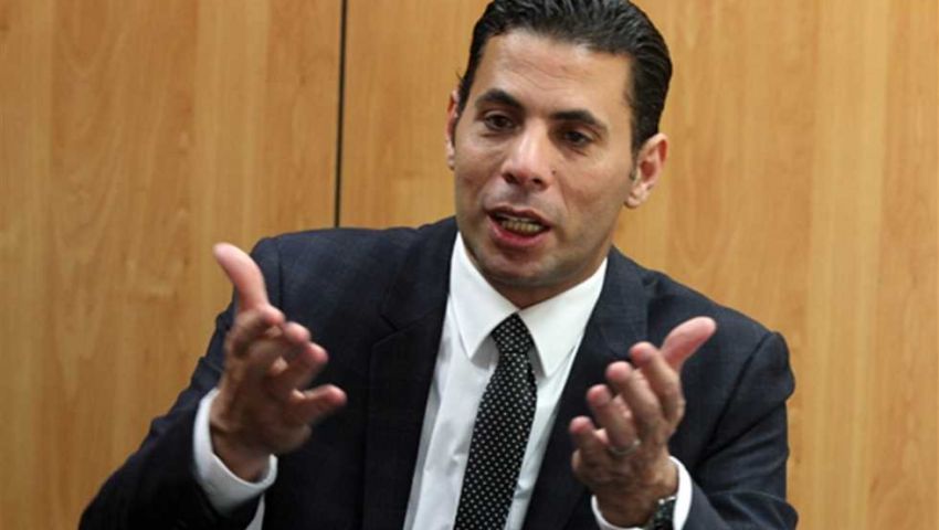 شاهد.. حساسين يُحرج محافظ بور سعيد بعد منعه موائد الرحمن