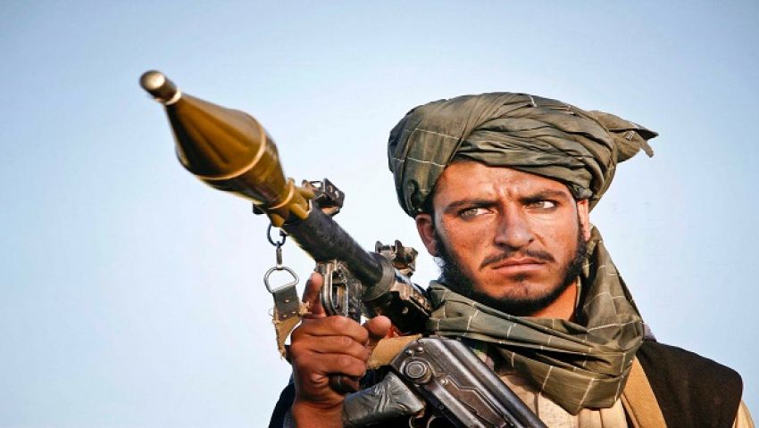 زعيم «طالبان» يغيِّر 24 من مسؤولي «الظل»