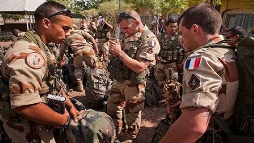 مقتل جندي فرنسي في مالي في اشتباك مع المتشددين