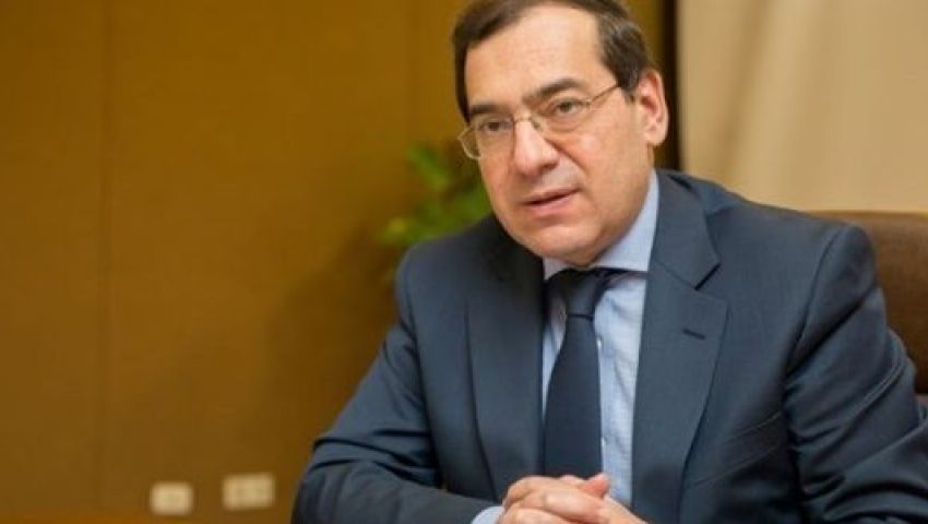 وزير البترول يبحث إجراءات مشروع التطوير والتحديث
