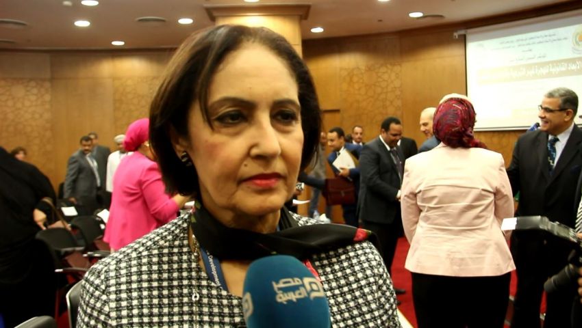نائلة جبر: مصر اكبر دولة مستقبلة للهجرة غير الشرعية