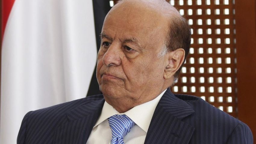 محافظ عدن الجديد ووزيرة يمنية يؤديان اليمين الدستورية أمام هادي