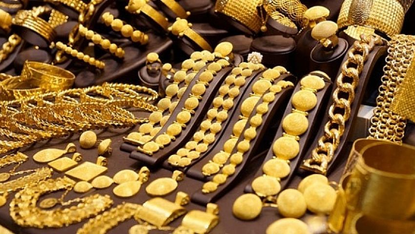 الغرف التجارية: تراجع حركة البيع والشراء في سوق الذهب