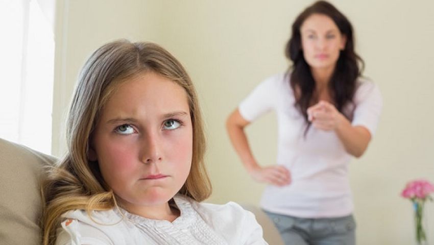 أسئلة وأجوبة حول التربية الاستبدادية