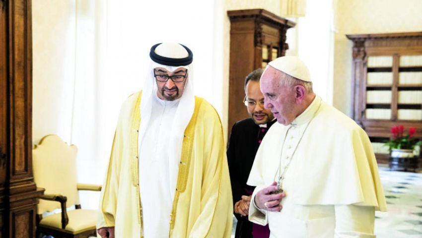 «رايتس ووتش»: قمع داخلي وقتال باليمن.. على البابا فرنسيس طرح القضايا الحقوقية بالإمارات