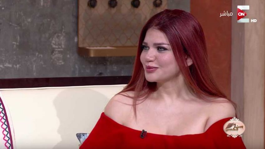 ياسمين الخطيب للجماهير الإيطالية: مش محمد صلاح اللي يتهدد «يا بتوع المكرونة»