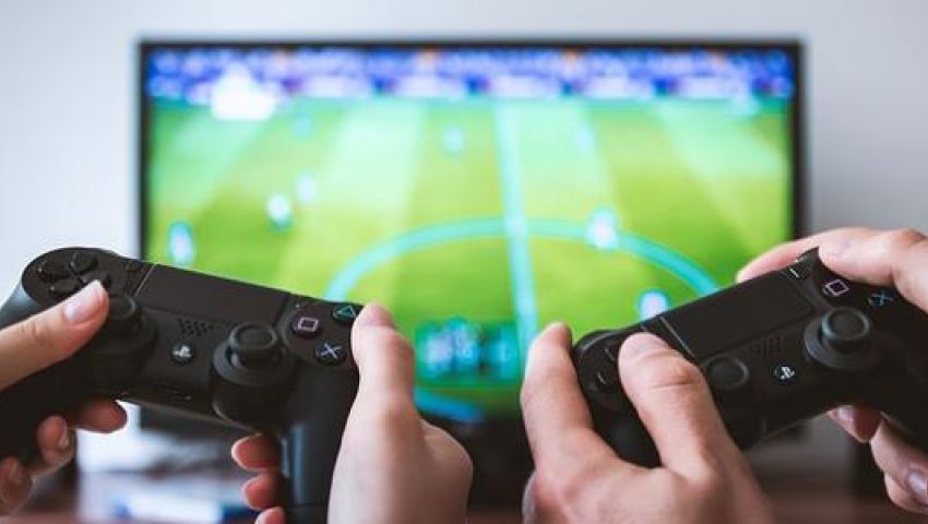 أطفال مليونيرات.. ثروة من وراء لعبة 