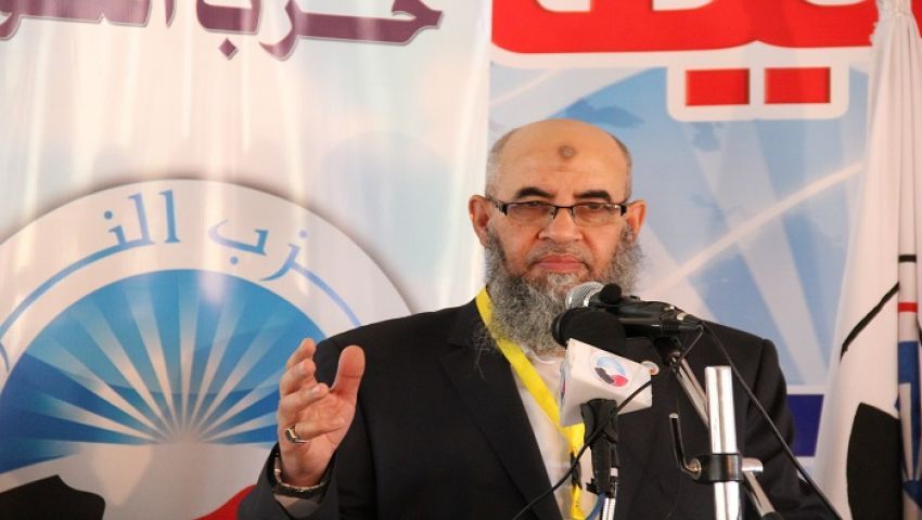 نشطاء «تويتر» عن تأييد حزب النور للسيسي: «نفاق سياسي لن يرحمه التاريخ»
