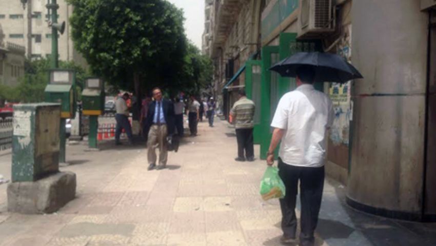 طقس الأربعاء.. شديد الحرارة بالقاهرة والعظمى تتخطى الـ 40 بالصعيد