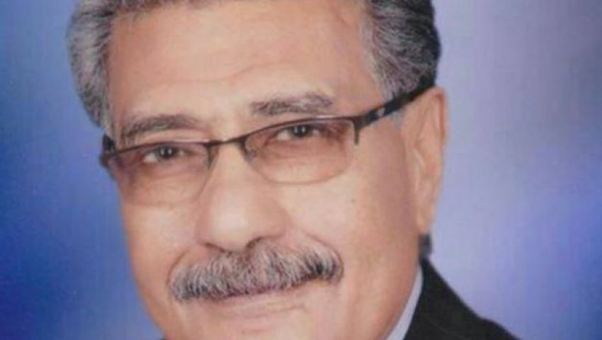 يحيى القزاز: أمريكا حريصة على استمرار الأزمة اليمنية لضياع هوية الخليج