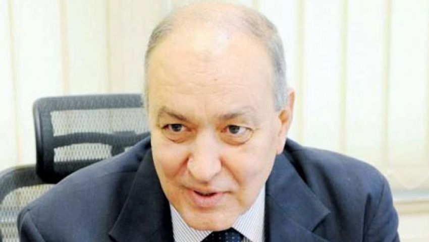 وزير الطيران: زيادة الإلغاءات بعد خطاب مرسي