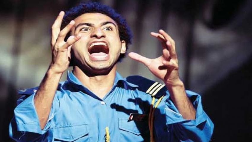 فيديو.. علي ربيع يقلد محمود عبد العزيز في إعدام ميت