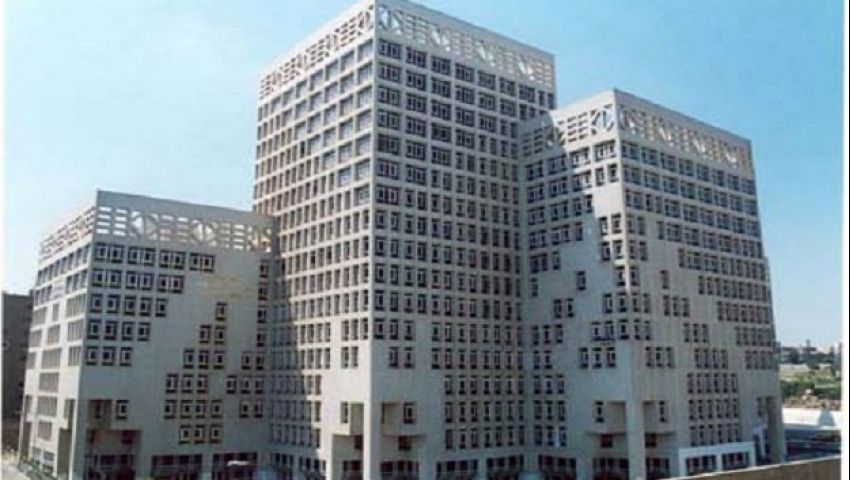 الحكومة توقف عمليات السحب على المكشوف