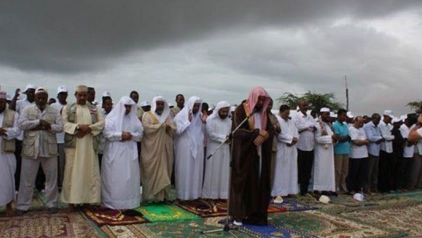 الملك سلمان يدعو إلى إقامة صلاة الاستسقاء