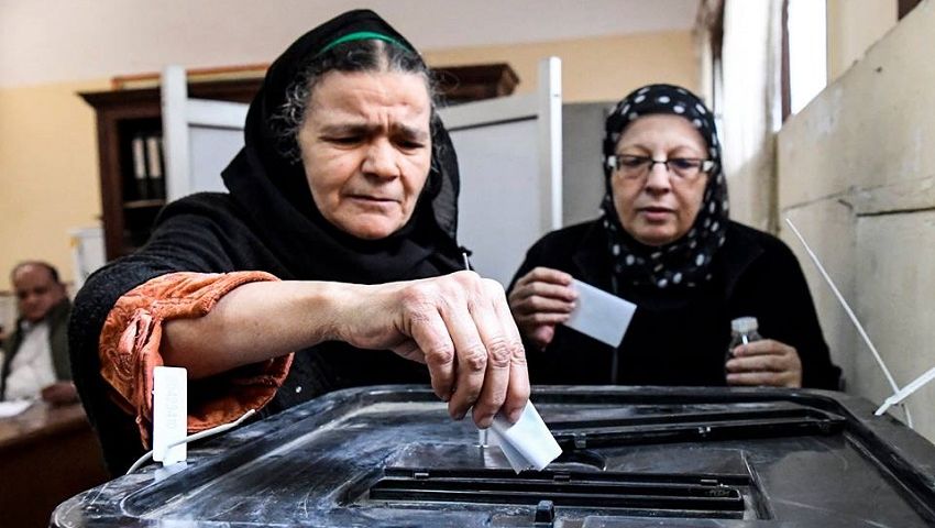 بالصور| اليوم الأول للاستفتاء على التعديلات الدستورية.. إقبال كثيف وشكاوى غير مؤثرة