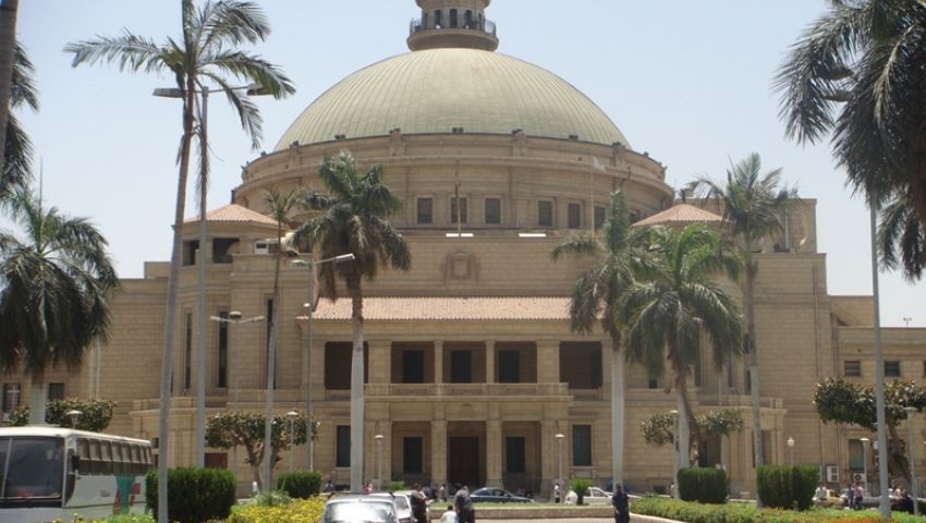 جامعة القاهرة تغلق الكافتيريات وتقرر إعادة تخطيط أماكنها بالحرم