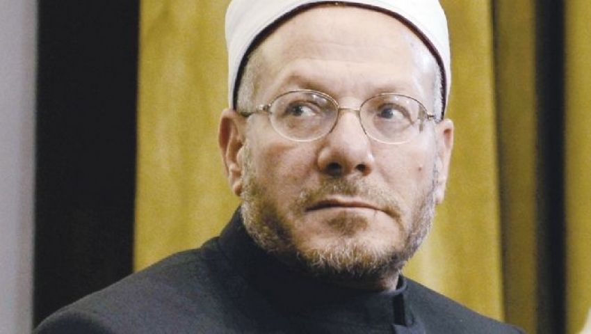 المفتي يغادر  القاهرة للمشاركة في فعاليات ملتقى المذهب المالكي بالجزائر