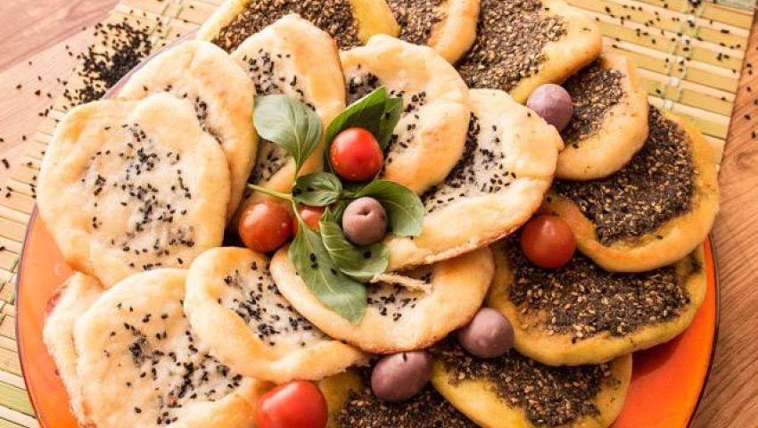 طريقة عمل المناقيش