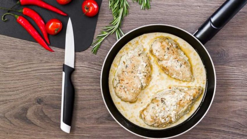 طريقة عمل ستيك الفراخ بالكريمة .. في 35 دقيقة