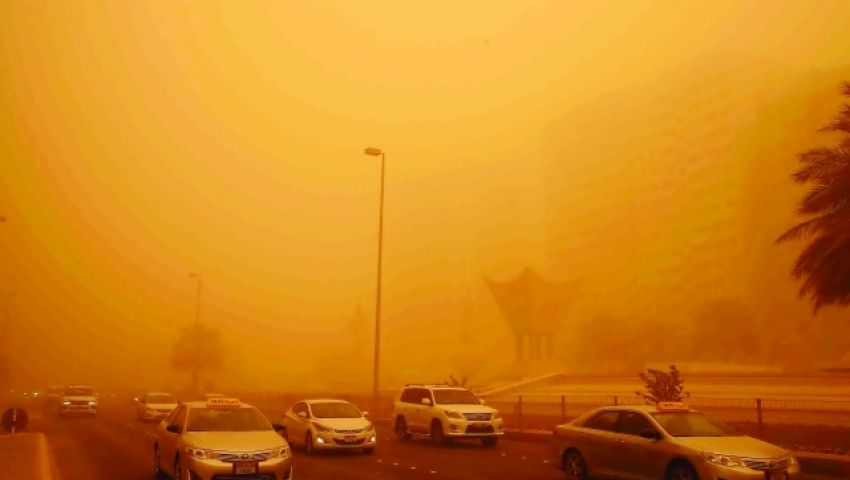 فيديو وصور| حصيلة عاصفة الأربعاء.. خسائر بشرية ومادية وإغلاق 4 موانئ