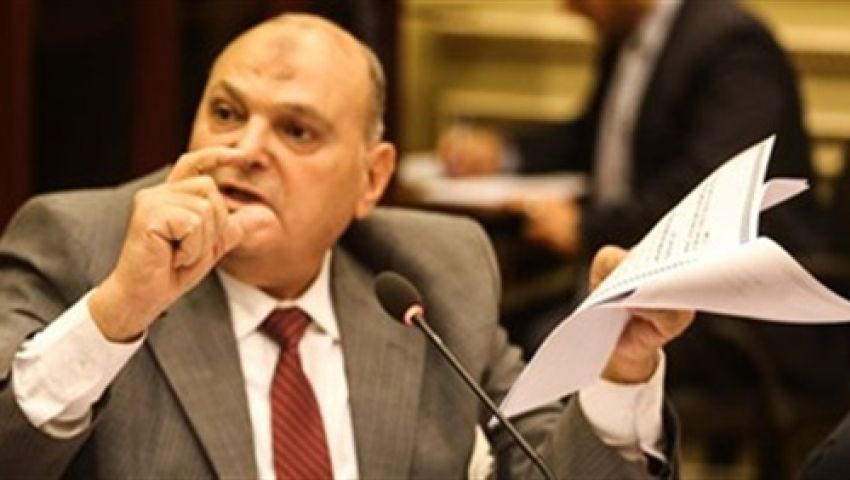 كمال عامر: القوات المسلحة تعطي الشعب بدون مقابل