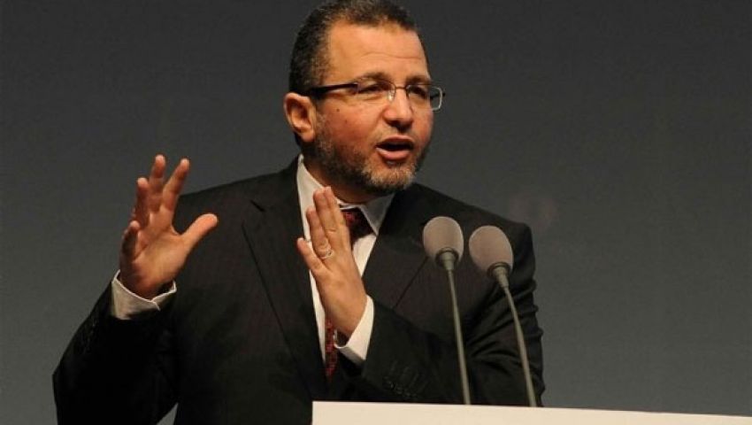 قنديل: أدعو كل الأطراف إلى التزام السلمية
