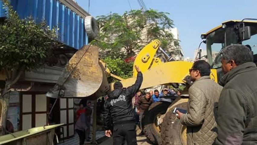 حملات أمنية فى أهم ميادين بالمحلة‎ لإزالة العشوائيات
