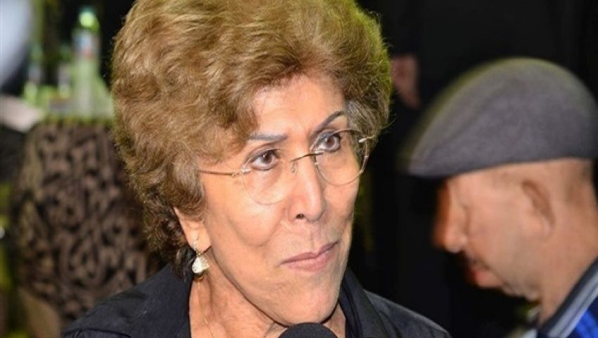 فريدة الشوباشي: أربعين سنة بناكل على النوتة وعايزين دلوقتي السيسي يسدد