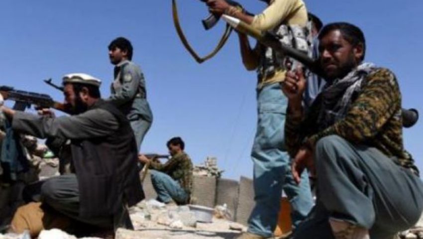 مقتل 100 جندي أفعاني على الأقل بهجوم على قاعدة عسكرية