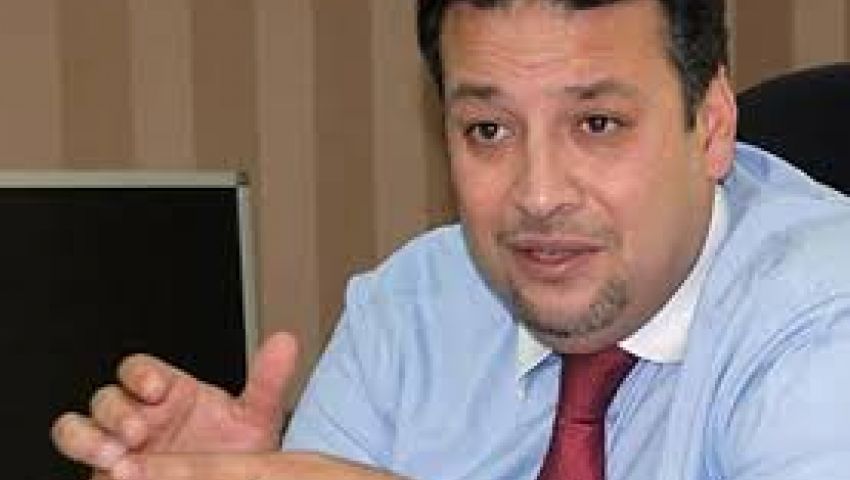 عزام: تسريبات السيسي تضعه بقفص الاتهام بمجزرةمحمد محمود