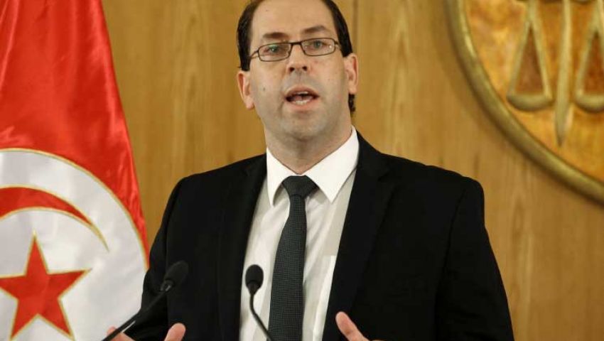 في تونس.. الشاهد يرفع شعار توحيد الأحزاب الوسطية قبل الانتخابات