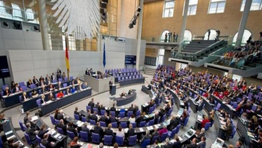 البرلمان الألماني يقرر وقف «عمليات تحويل الجنس»