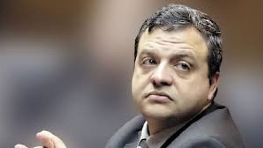 وليد شرابي: عزل القضاة فضيحة قانونية