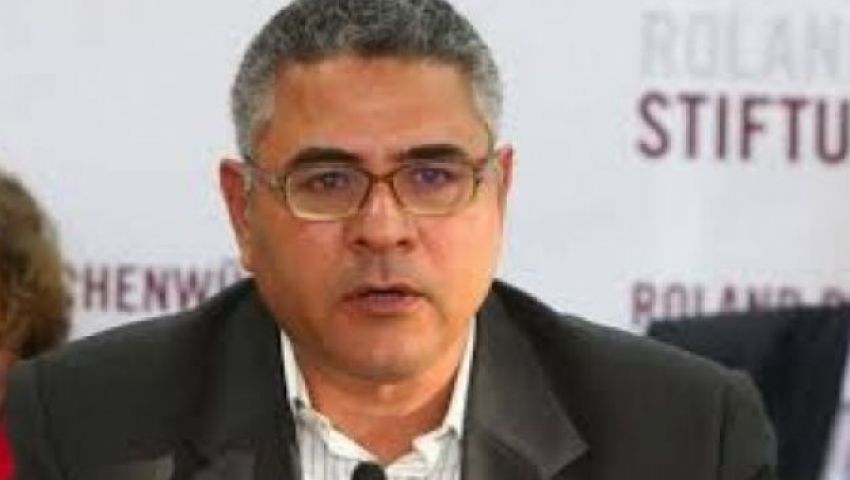 جمال عيد: الرئاسة بدأت احتواء شباب يناير بالقبض على إسماعيل الإسكندراني