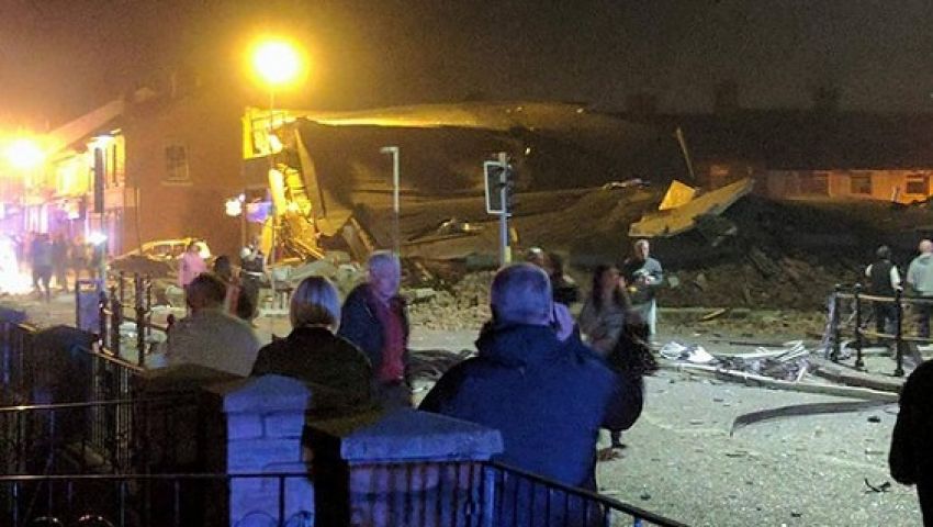 بالصور| إصابة 30 شخصا في انفجار غاز غرب بريطانيا