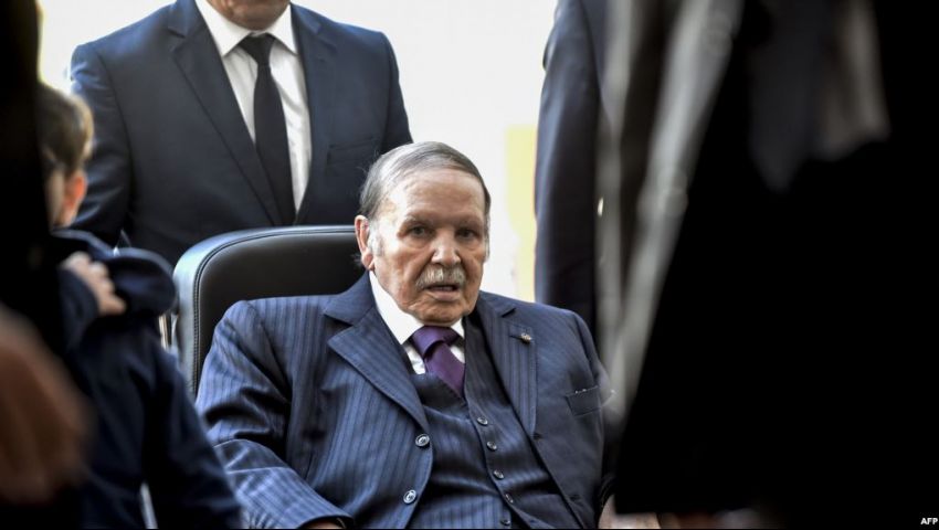 فيديو | المادة 102.. هل تكتب نهاية بوتفليقة بالجزائر؟