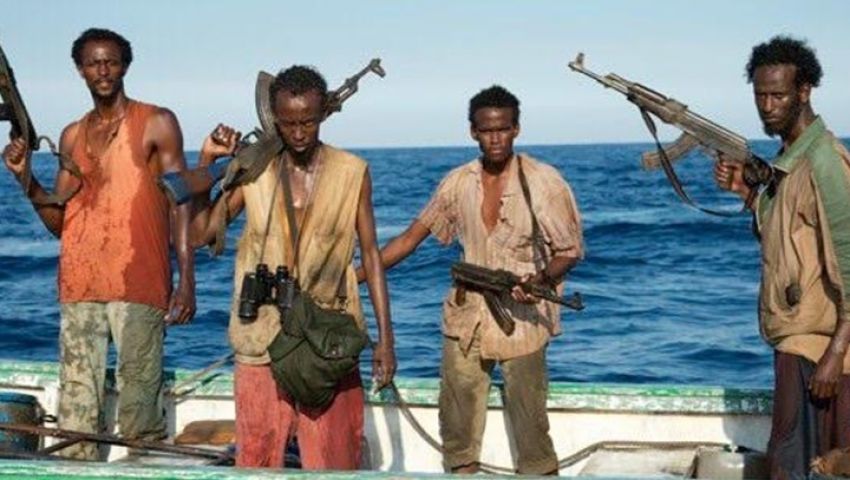 الصومال.. تحرير رهائن هنود من قبضة قراصنة