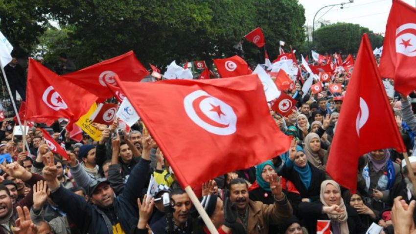 احتجاجات أبريل في تونس.. مطالب أرقت حكومات ما بعد الثورة